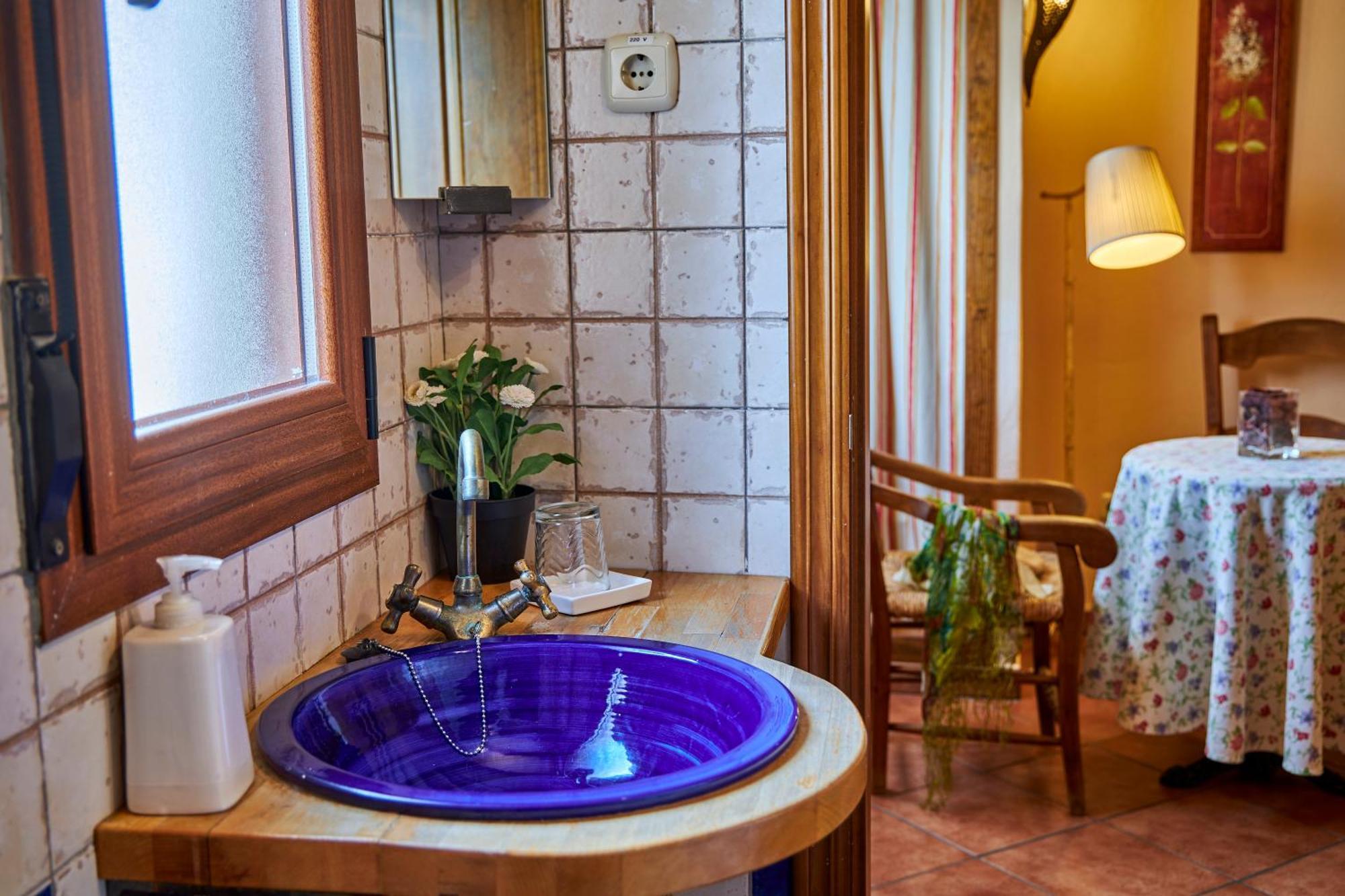 Casa Rural Fuente Del Arca Montejo Montejo de la Sierra Ngoại thất bức ảnh